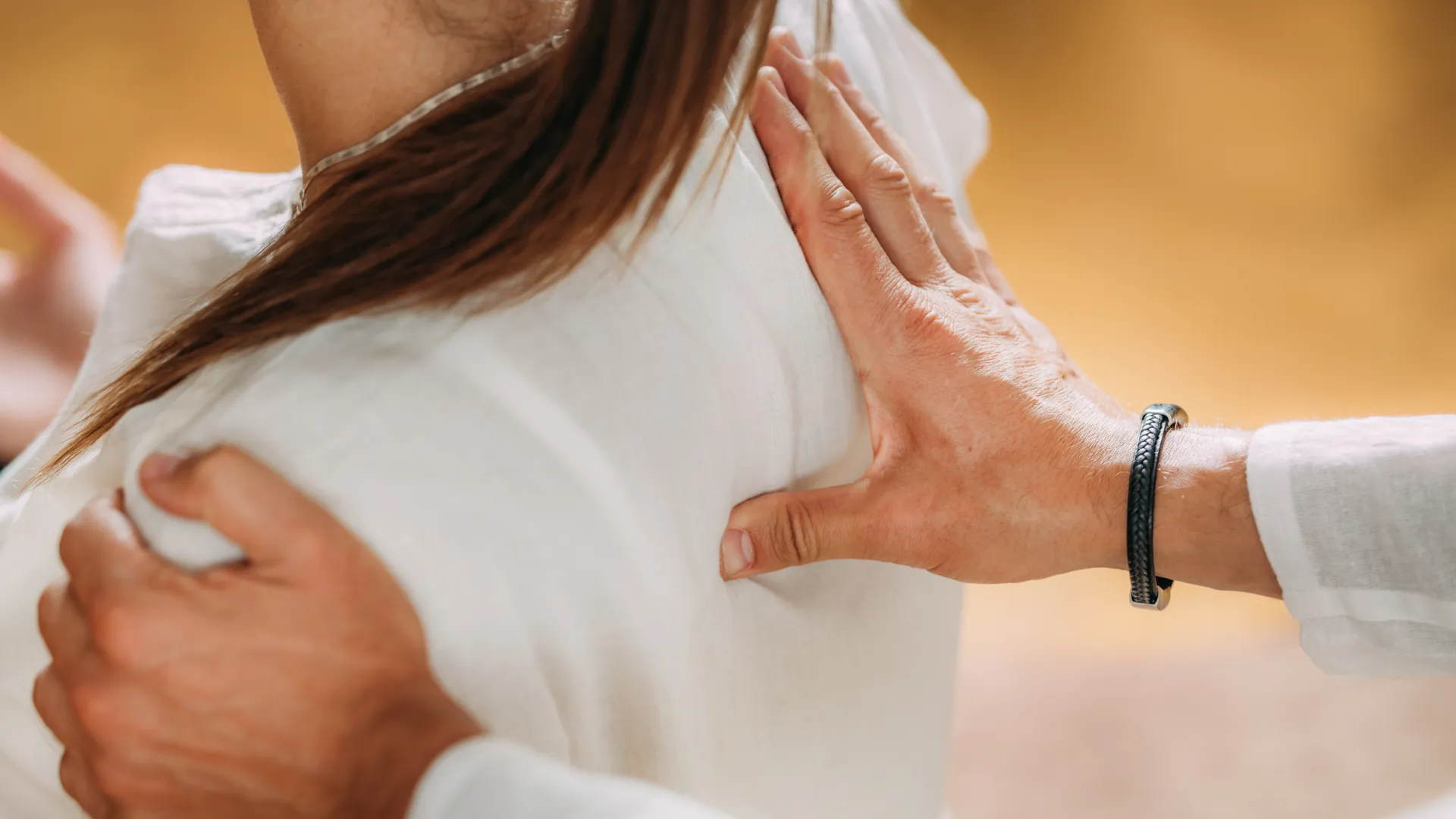 Featured image for “6 Signs it Might be Time to See a Chiropractor”