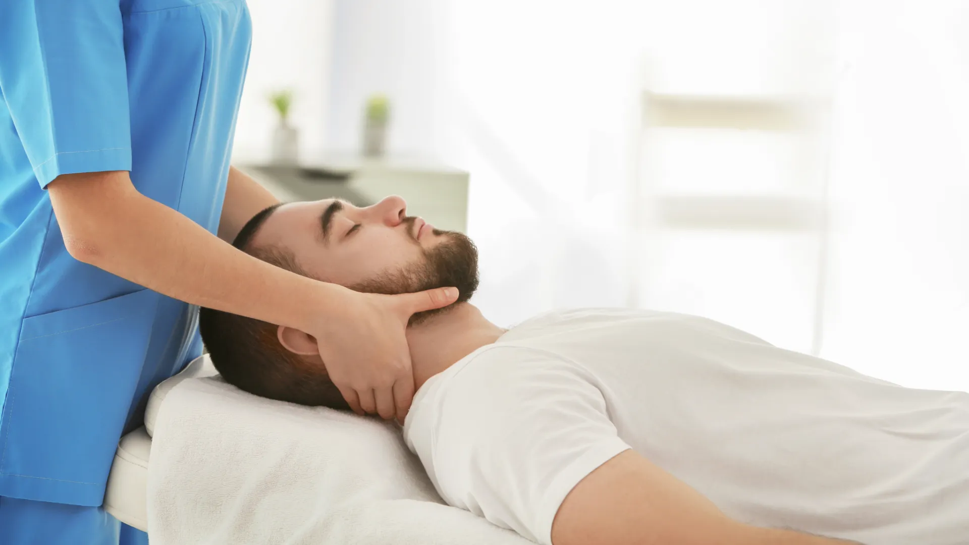 Featured image for “What’s the difference between Chiropractic Care and Massage Therapy?”